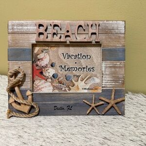 Beach-Themed Photo Frame - Brown and Blue